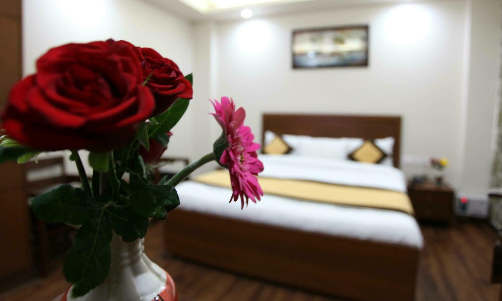 Hotel H.C Grand New Delhi Buitenkant foto